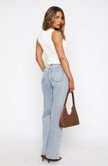 Layla Mid Rise Straight Leg Jeans Light Blue Wash