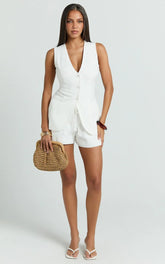 Olivia Shorts - Drawstring Relaxed Linen Shorts in White