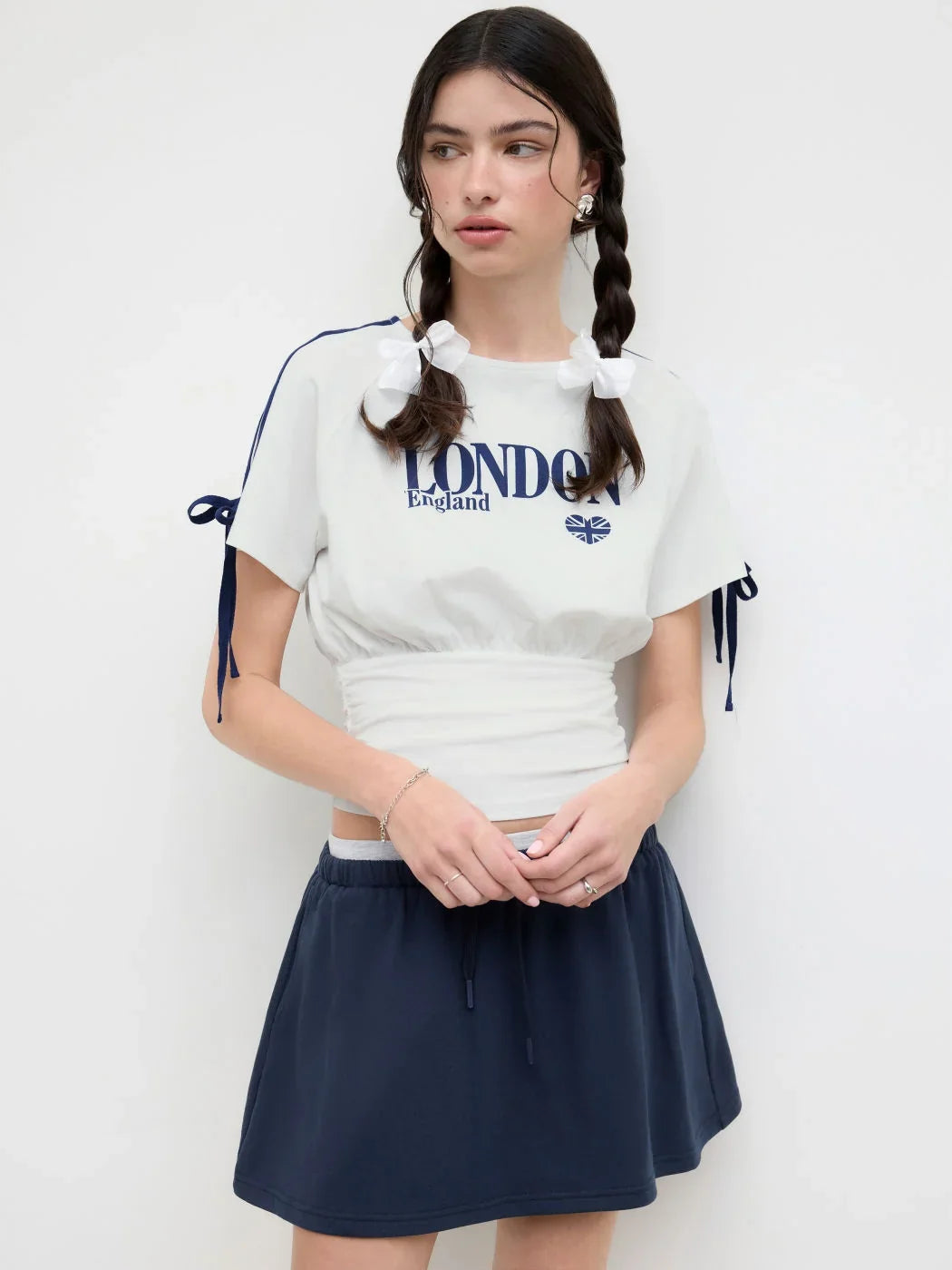 England London Cotton-blend Graphic Side Stripe Bowknot Ruched Tee
